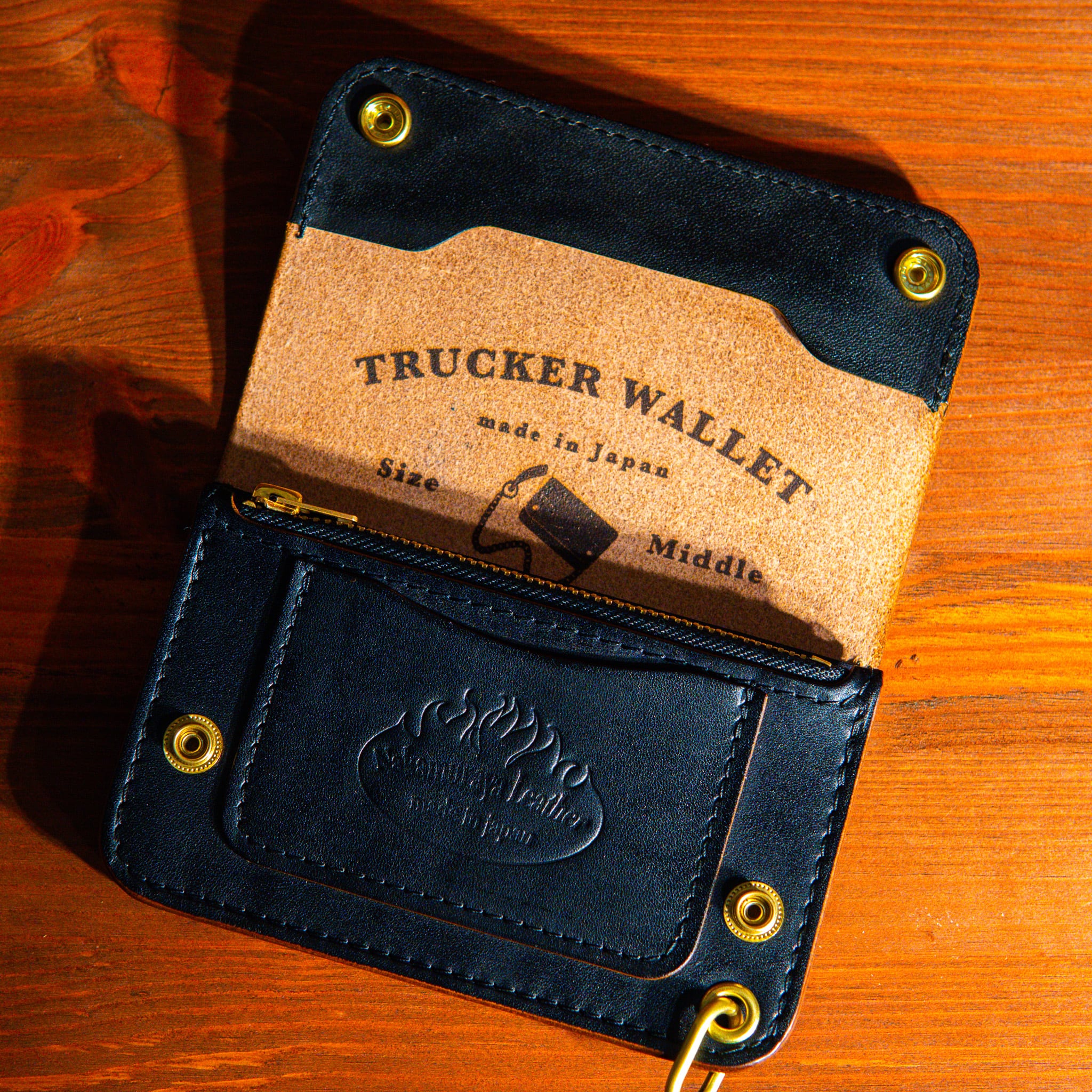 ⭐︎トラッカーウォレット 栃木グレージングサドルレザー 潔 