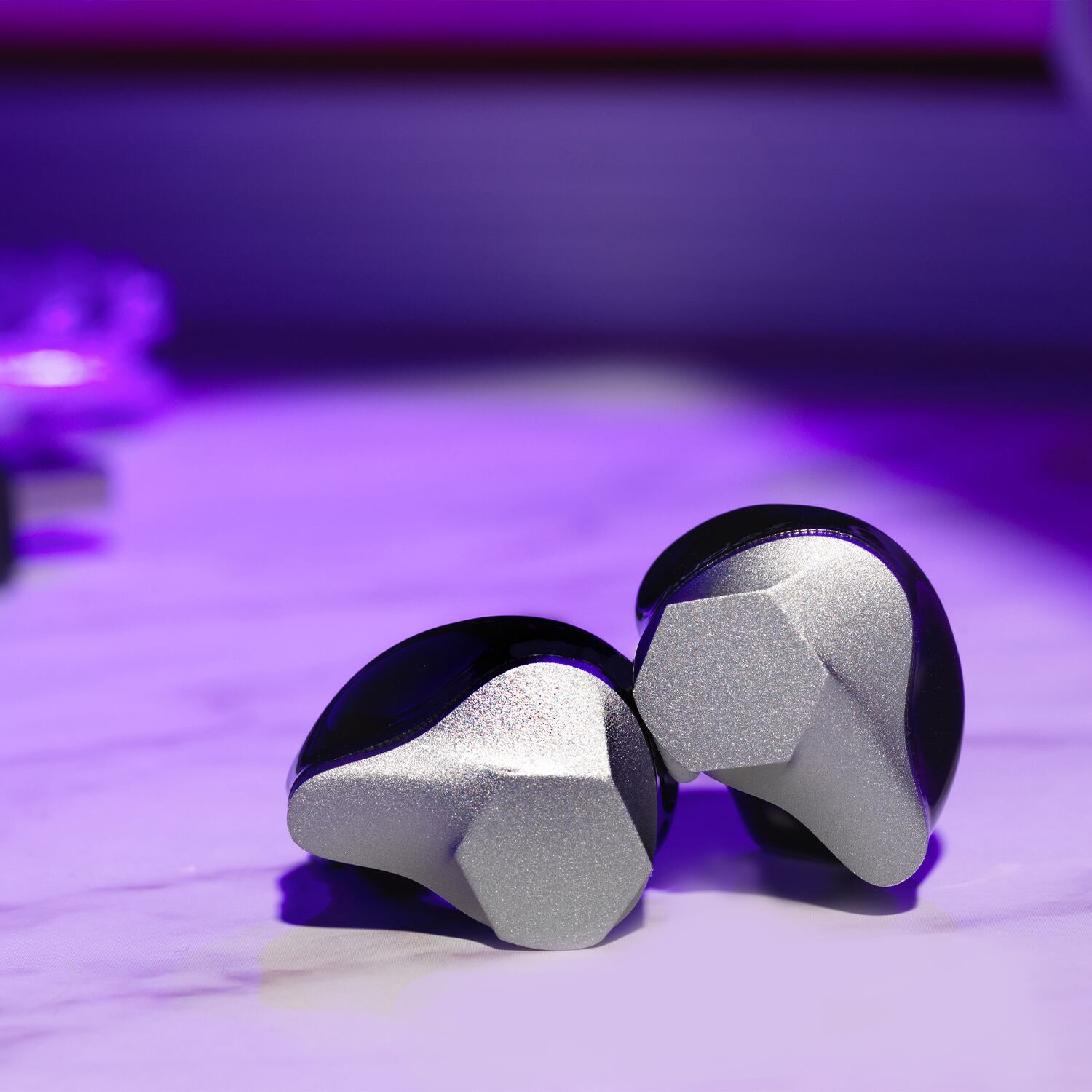 MAMMOTH 有線イヤフォン 青 MAMMOTH 有線イヤフォン 青