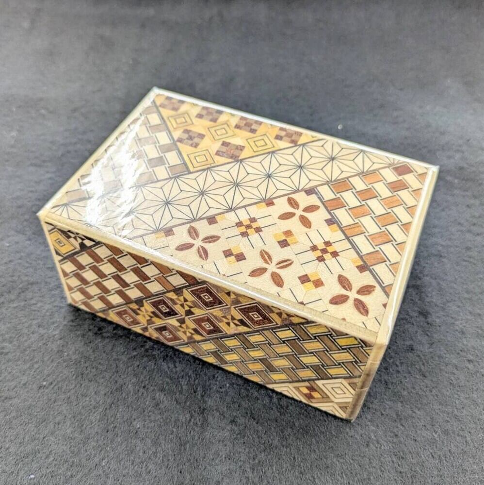 ​【定価2万円超】天然木ふくろうマグネット46個＆専用展示ボックス 北海道 寄木細工 ふくろうマグネットクリップ | 雑貨屋らいか