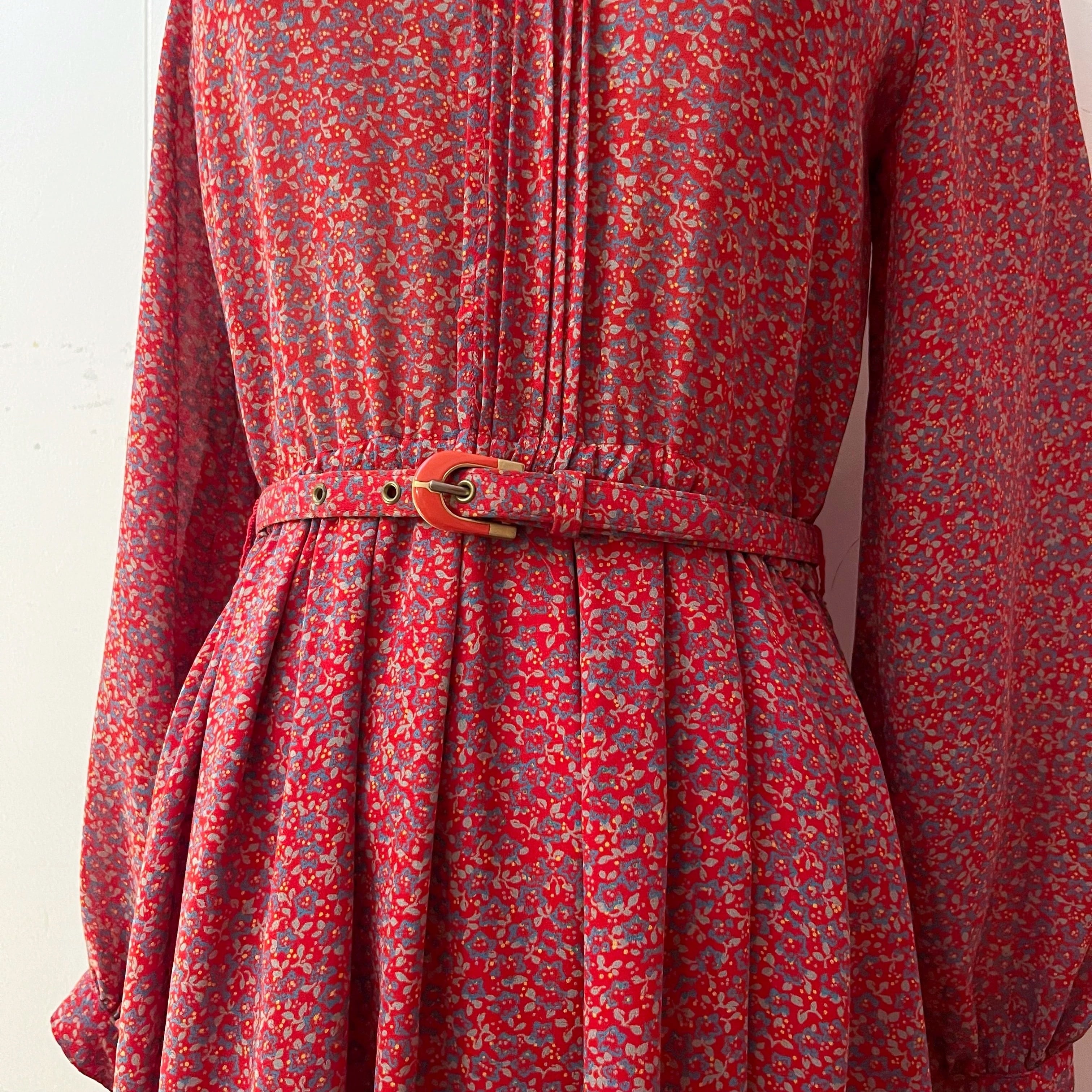 white scallop collar mini flower one-piece