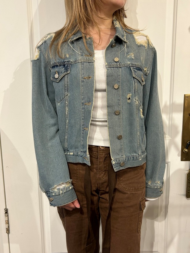 Acne Studios / vintage damage denim jacket.