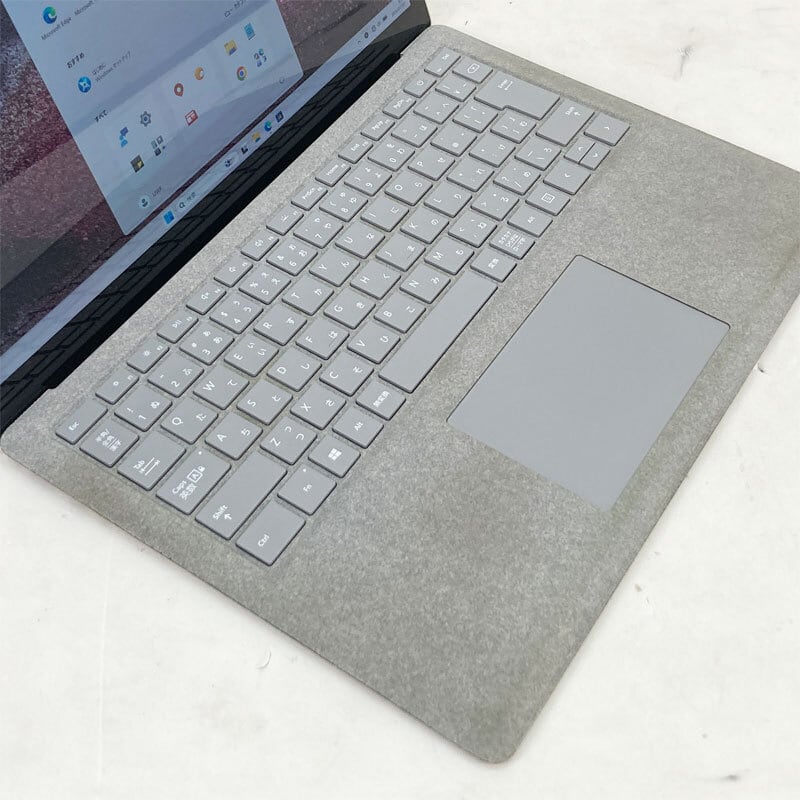 Windows11 第8世代CPU搭載 タッチ液晶 高速SSD使用 ☆ Microsoft