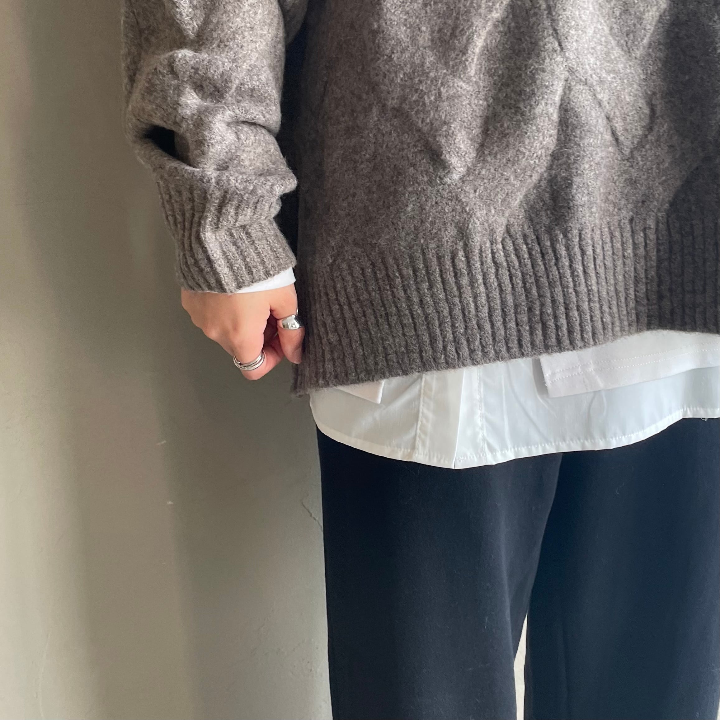 新品未使用siro de labonte ホイップヤーンケーブルニット siro de labonte（シロ デ ラボンテ） セール【30%OFF】シロ デ