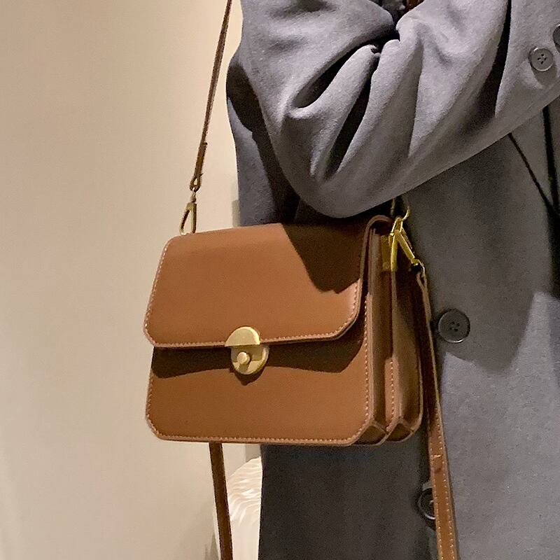 オータムウィンター 秋物 冬物 スクウェア メッセンジャーバッグ 手作りハンドバック567776854