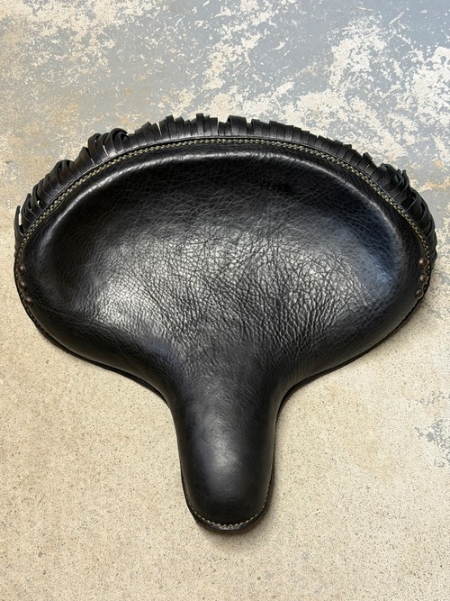 純正サドルシート　黒フリンジ