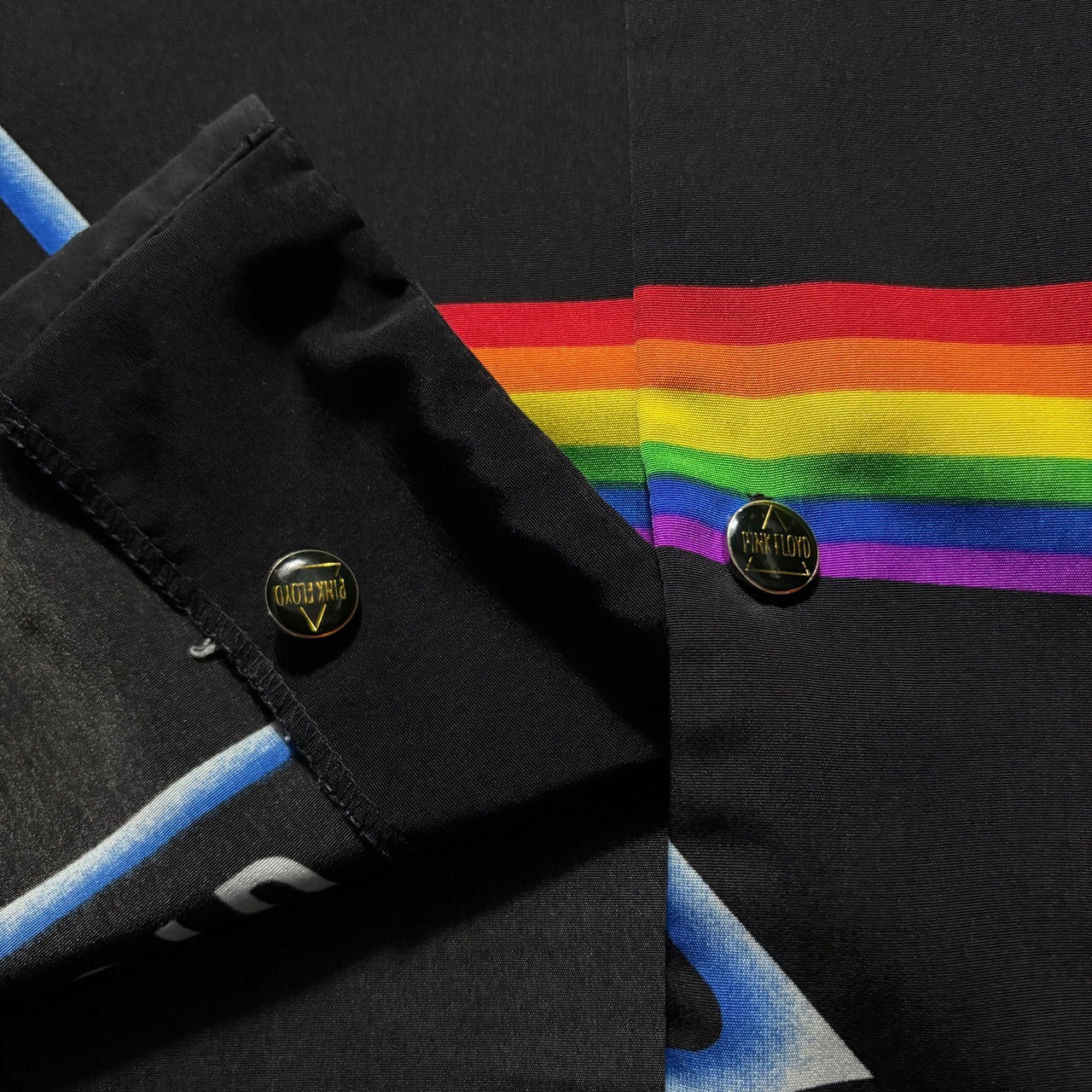 vintage 2003’s PINK FLOYD by DRAGONFLY music open collar shirt