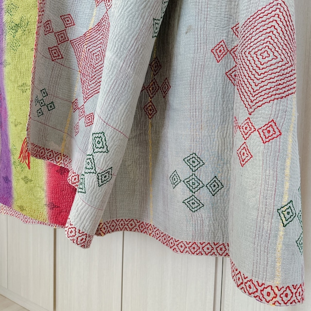 インド ヴィンテージカンタキルト VK005 | 143cm × 203cm