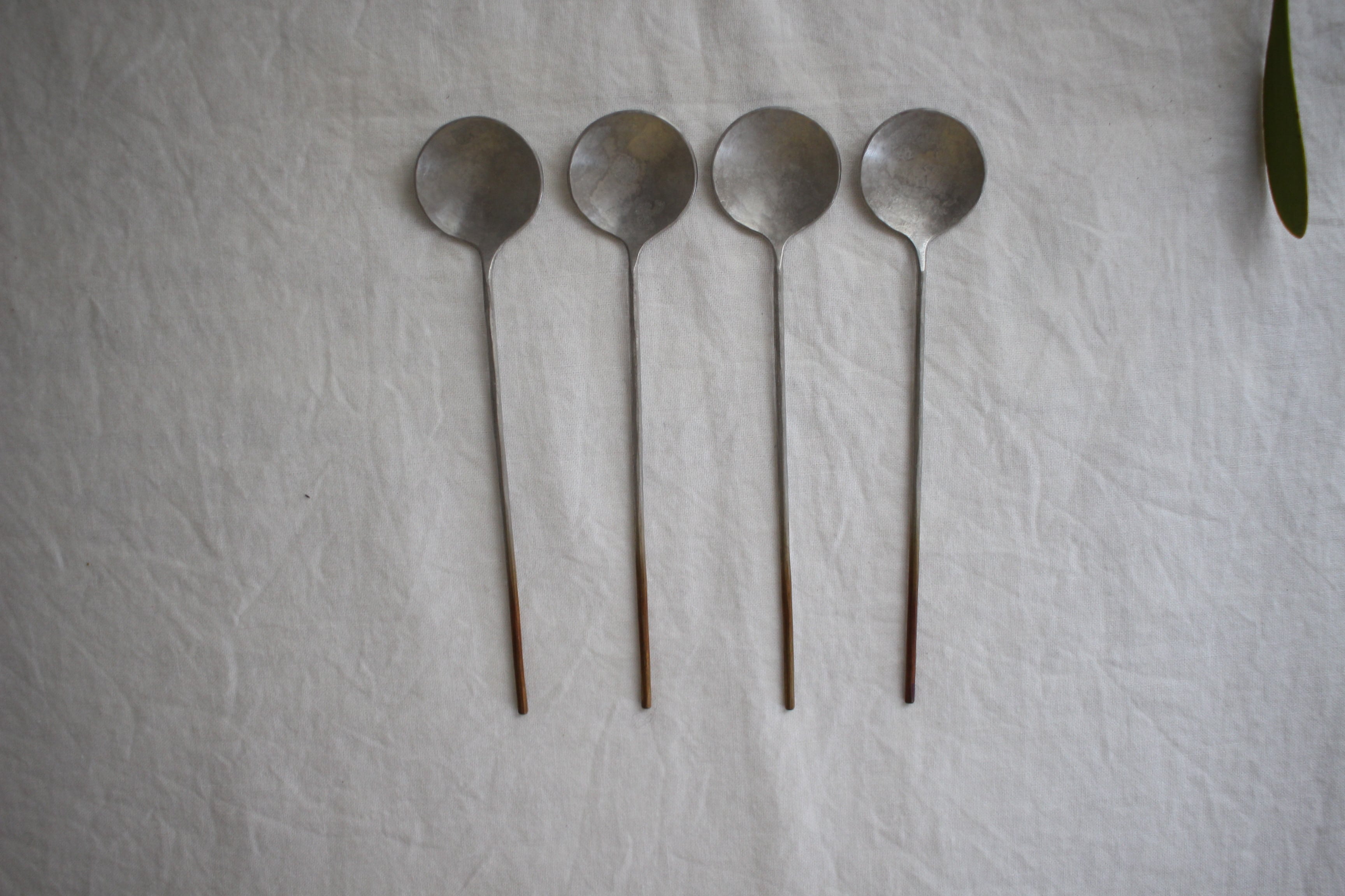 湯浅記央さん（机上工芸舎） | UTSUWA11