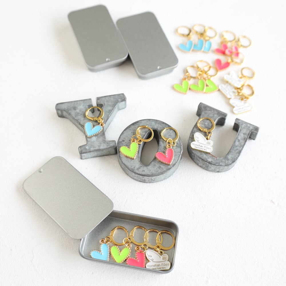 ꕤデザインチャーム3点setꕤ Stitch Maker 3 Hearts ＋ Original ロゴ エナメル チャーム ＋