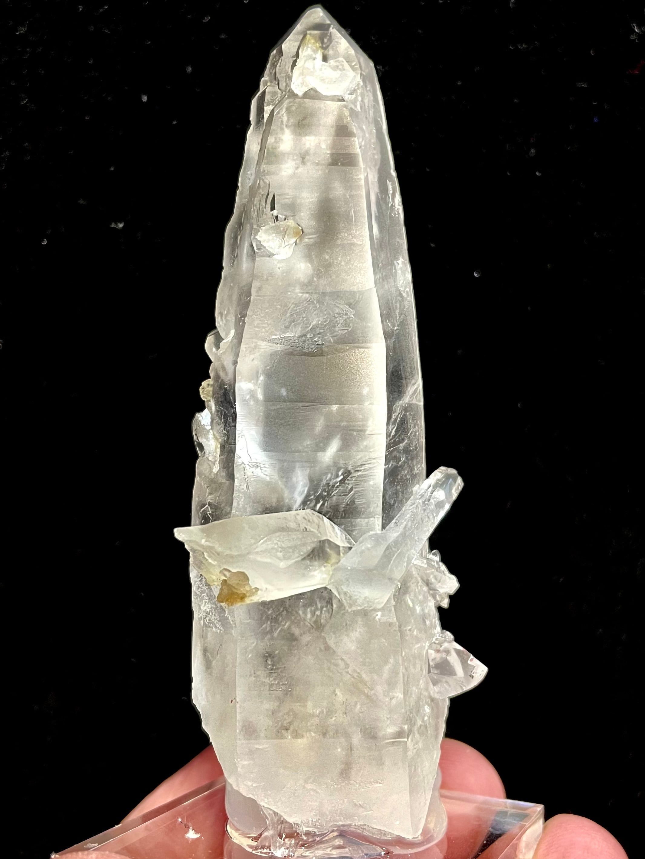 1) 貫入水晶「クオーツinクオーツ」密集タイプ