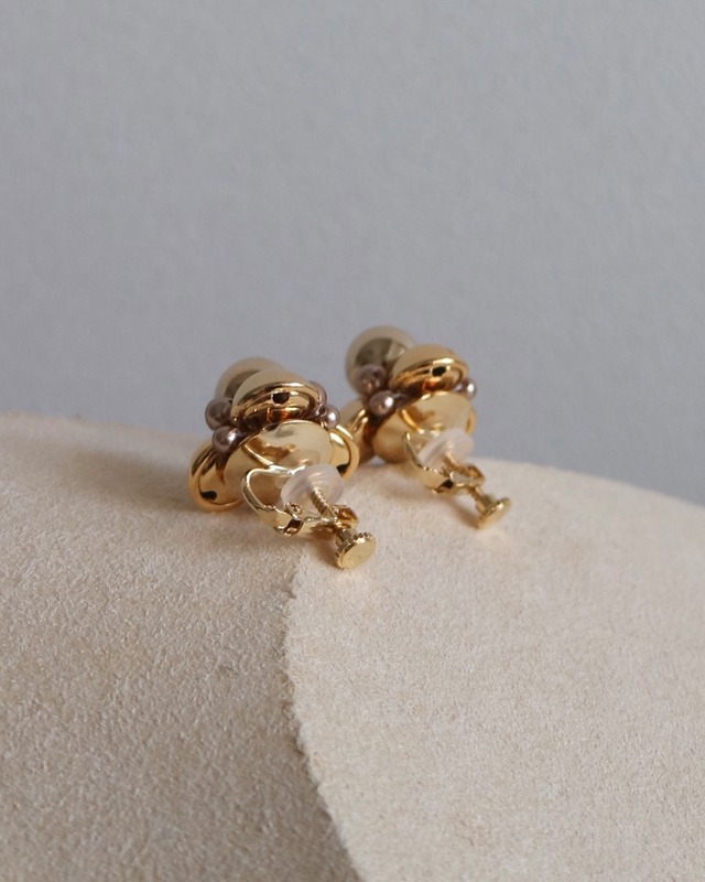 Bubble bronze