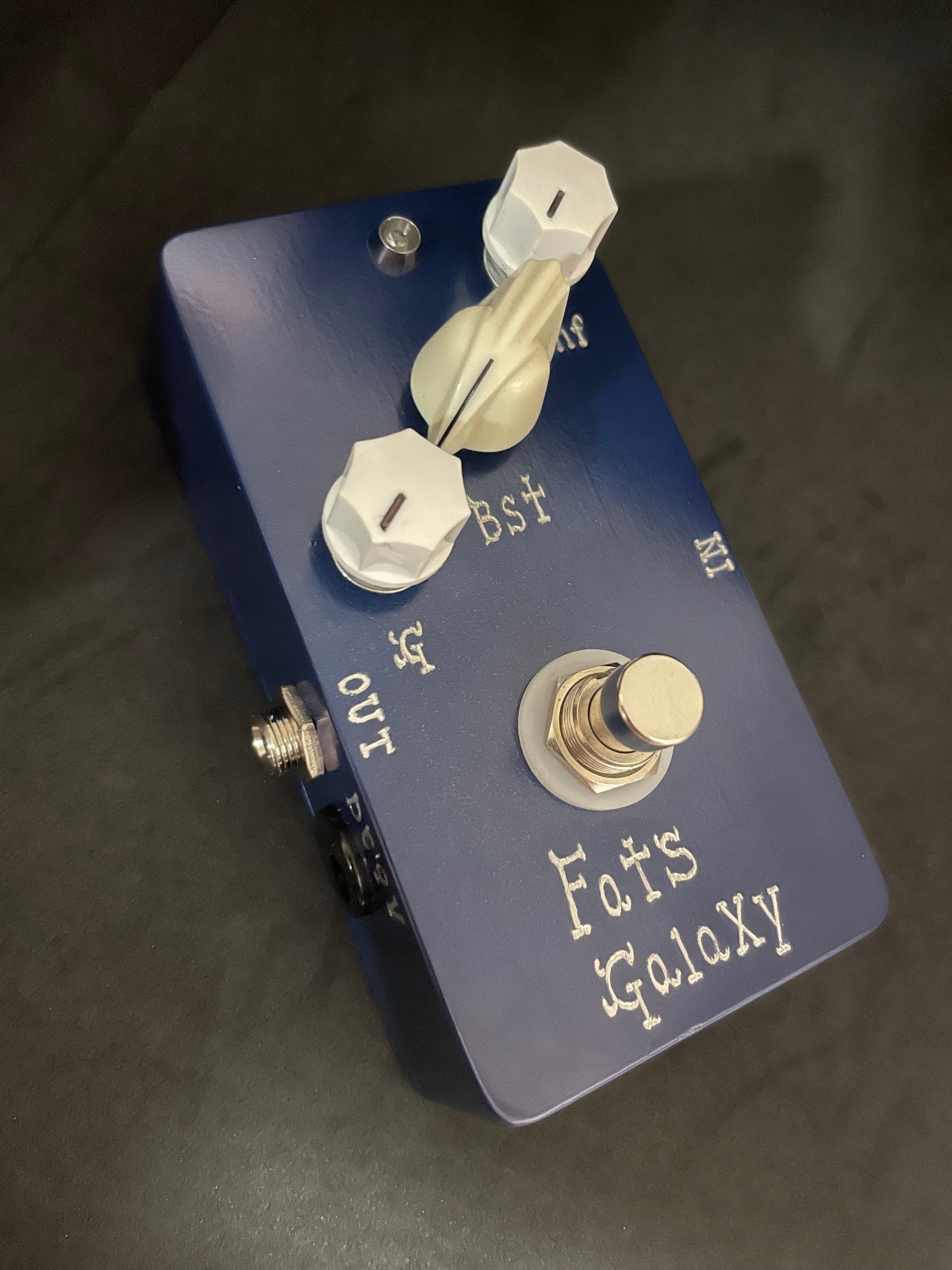 Fats Sound Laboratory Fats Galaxy ブースター ファッツギャラクシー：音痩せなく低音(80Hz~100Hz)をばっさりカット