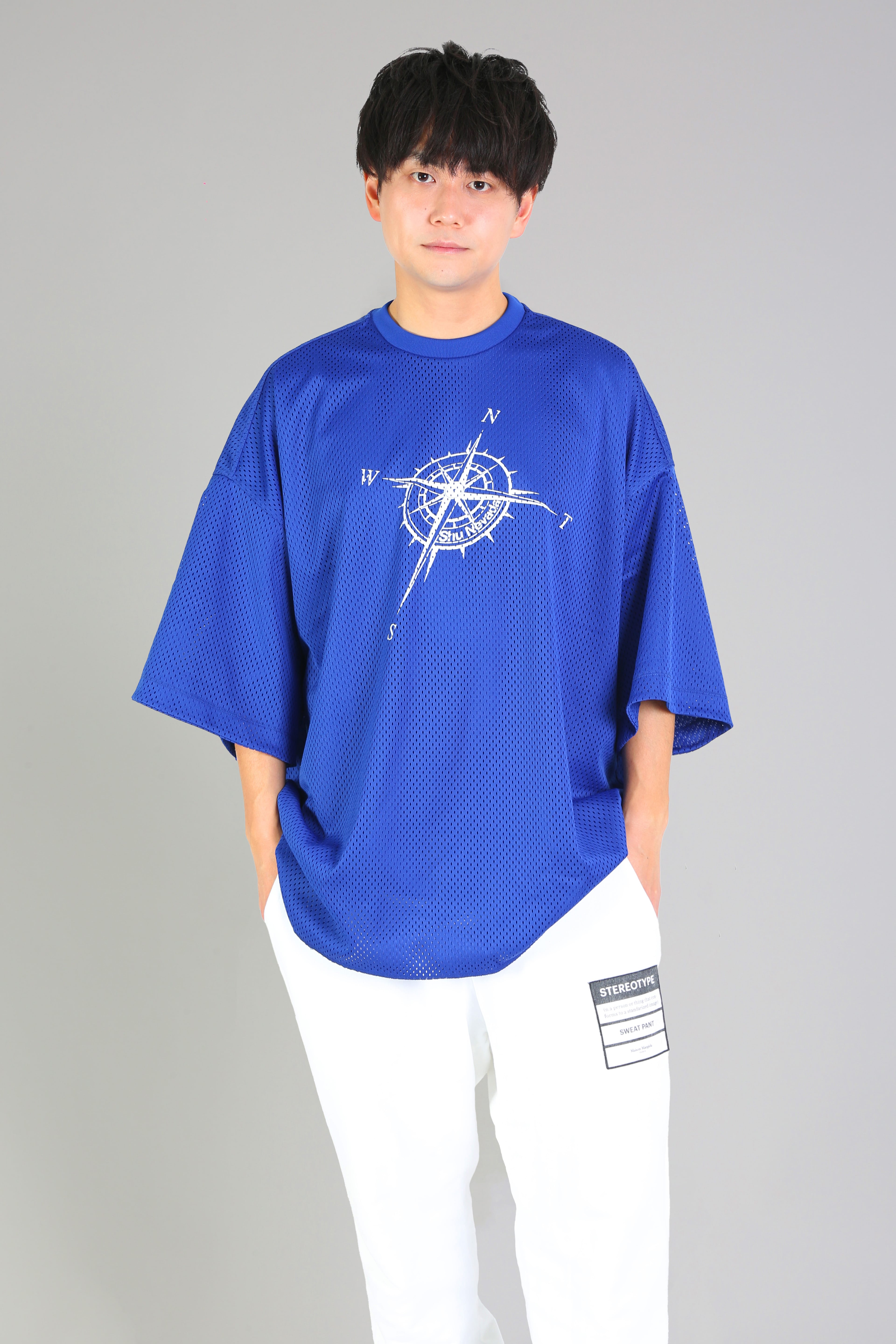 メッシュオーバーサイズTシャツ(胸元ロゴ入り青) | Shu NeVaDa