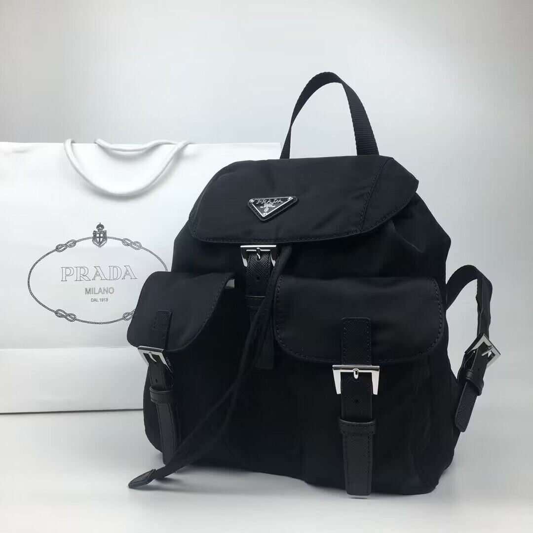 専用【美品】PRADA　ナイロン　バックパック