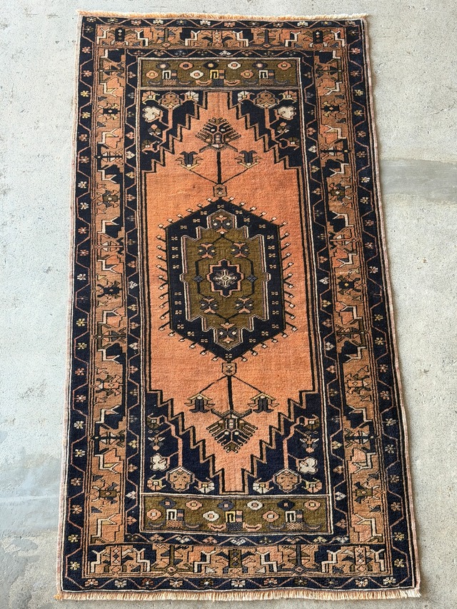 【送料込み】Vintage    Kayseri カイセリ   ヤフヤル   ヴィンテージラグ   TRB4538