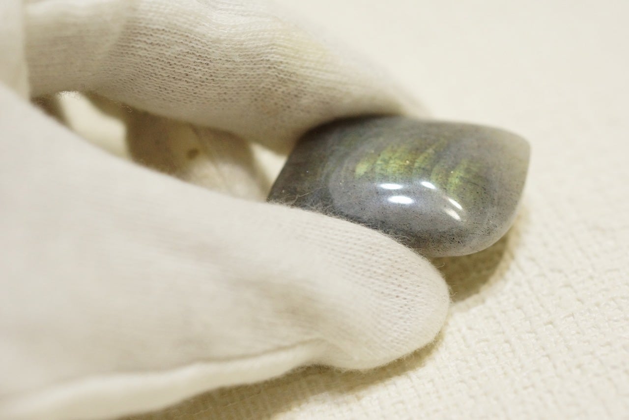 ユニコーン彫刻☆ラブラドライト 約15g | 天然石•パワーストーンの