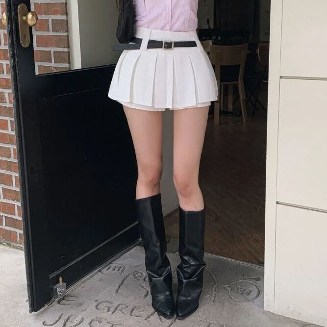 ベルト付きピンタックAラインスカート