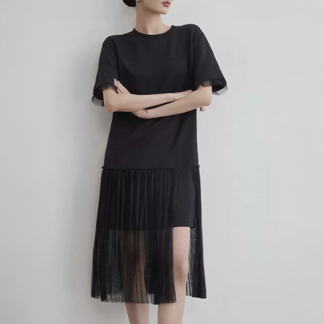 Tullepanel pleated dress C1237