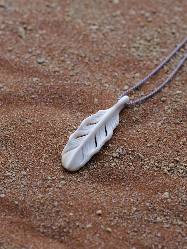 pendant (S) _ 009