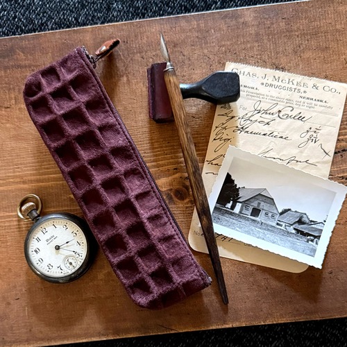 特別版：革のワッフル　ペンケース（チョコ）