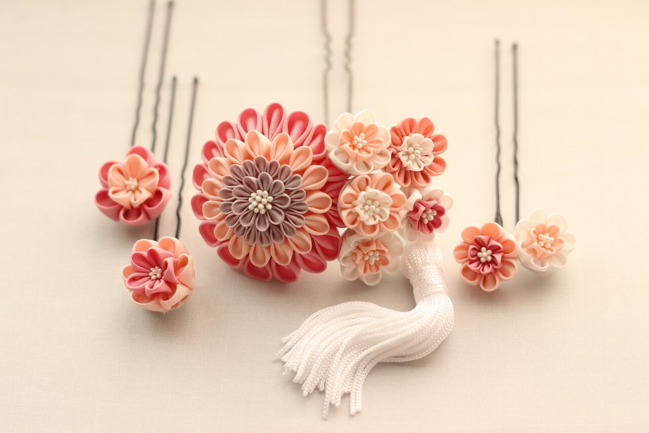 Petit Bonheur（プチボヌール） ・つまみ細工・ヘアアクセサリー