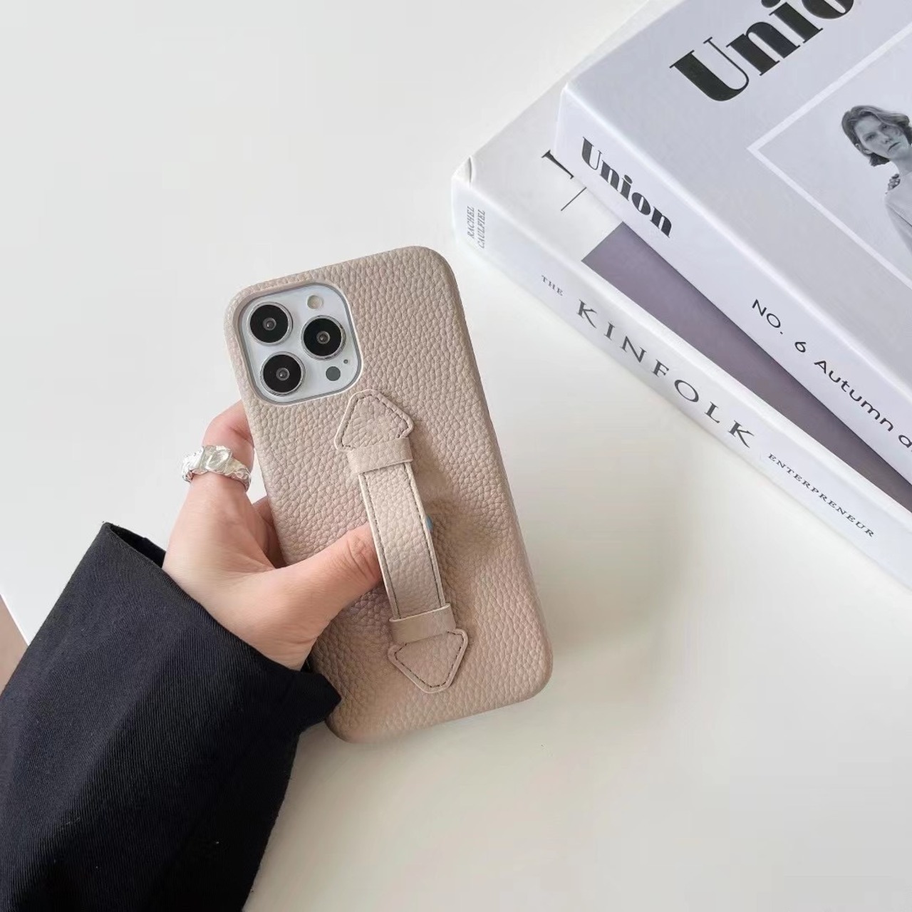 iphone13ケース iPhone11 ケース カバー iPhone13pro ケース 高級 iPhoneSE3 第二世代 iPhone12 pro iPhone8 スマホケース シンプル かわいい おしゃれ 衝撃に強い 大人可愛い