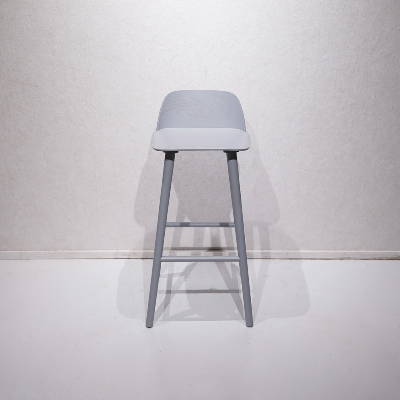 Muuto Nerd Bar Stool / 北欧 デンマーク David Geckeler デザイナーズ チェア モダン ナード バースツール ムート ハイチェア / 関連:HAY