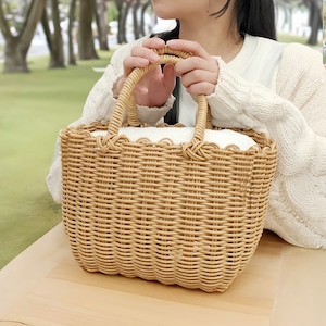 洗える 天然素材みたいな かごバッグ S お散歩バッグ プールバッグ スパバッグ 湯かご 推し活バッグ おしゃれ 小さめ かわいい 【ア・ラッテ】