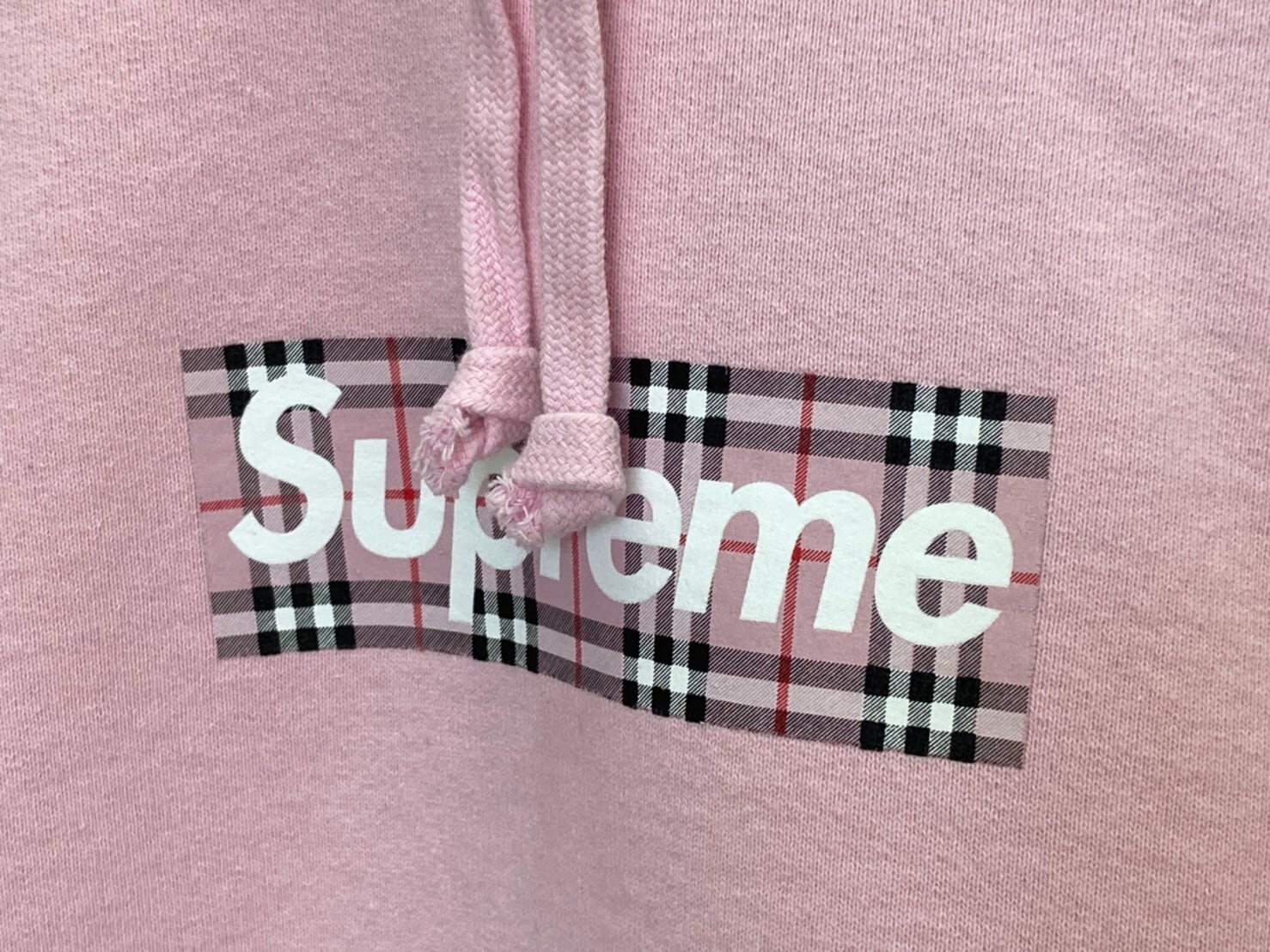 Supreme × BURBERRY BOX LOGO HOODED SWEATSHIRT LIGHT PINK XL 135528