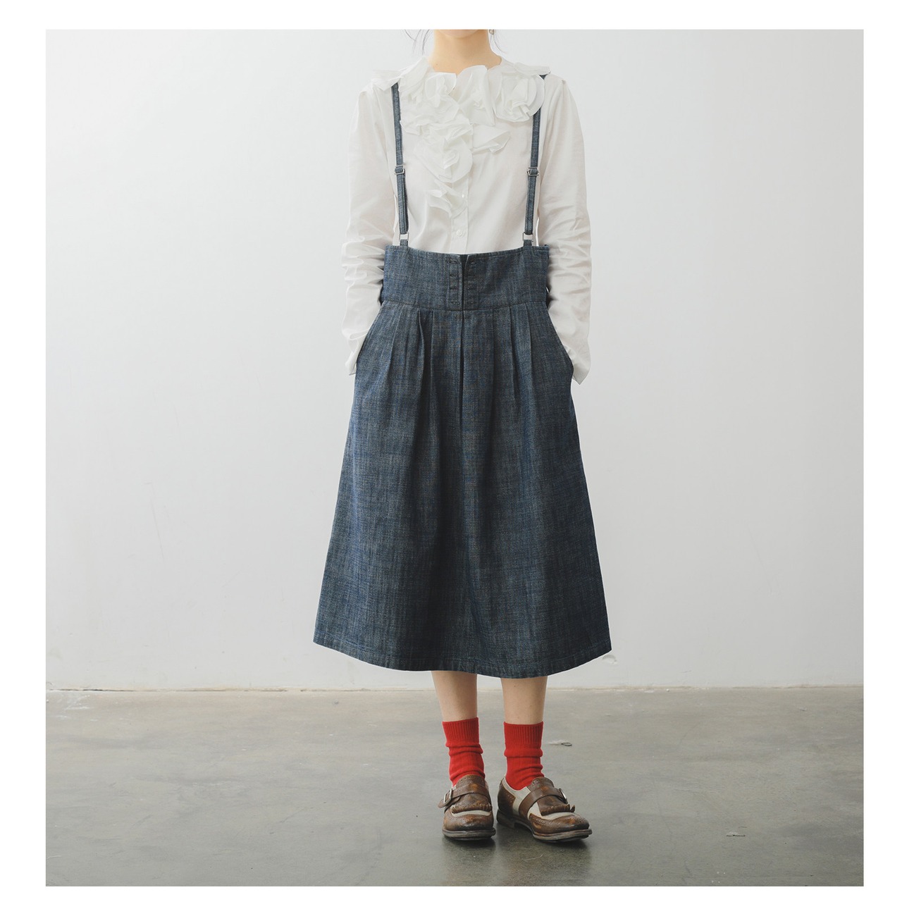 サスペンダー付き インディゴギャザースカート   F0102 - 8