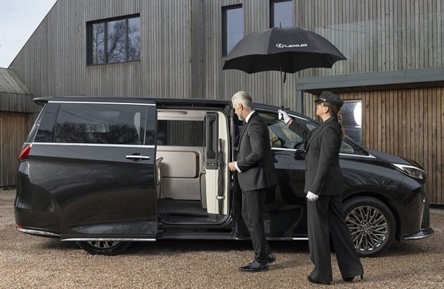 Lexus Luxury Storm Proof Umbrella | LEXUS FASHION STORE - LEXUS
