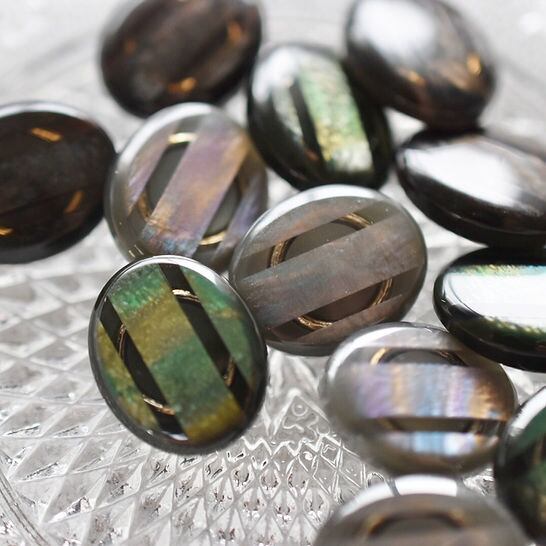 オーバル シルバーリング×グリーン系マーブル 18㎜