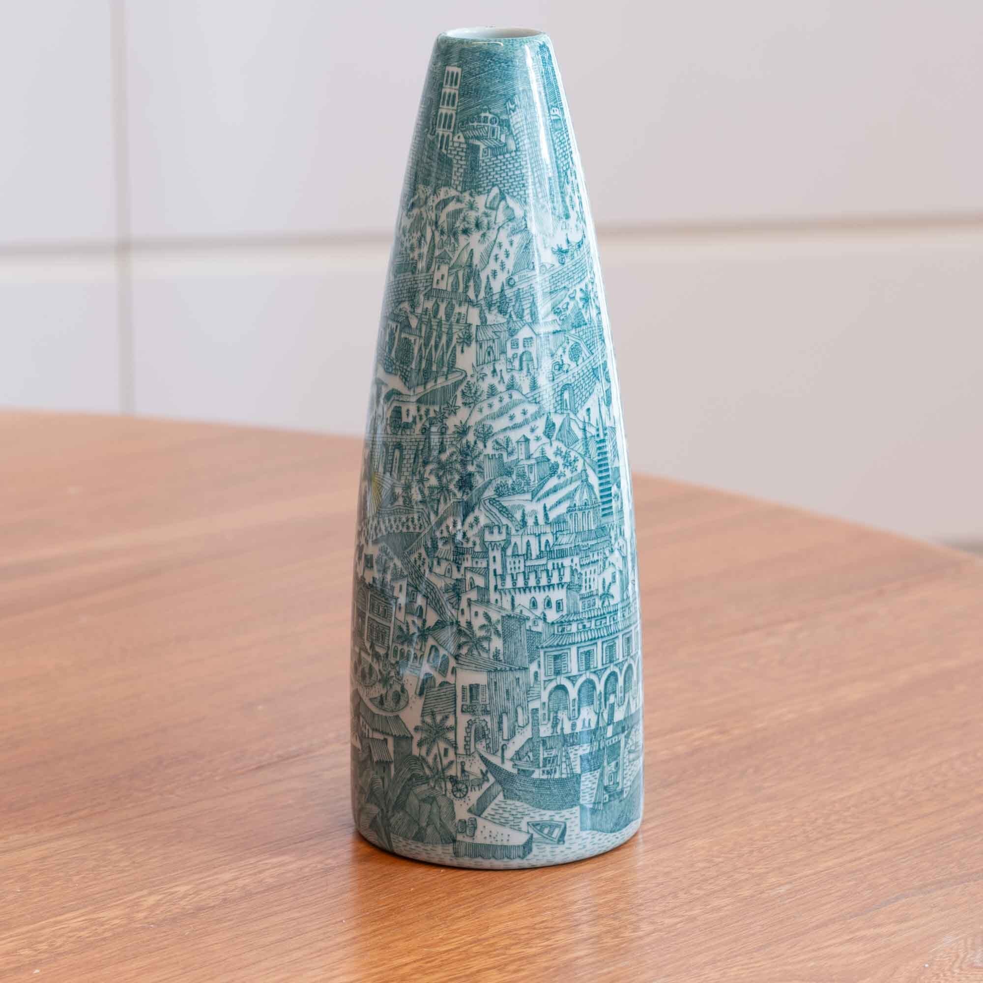 デンマーク　NYMOLLE　ニモール製　アイテムタイトル「ITALIA」　デザイン　HOYRUP