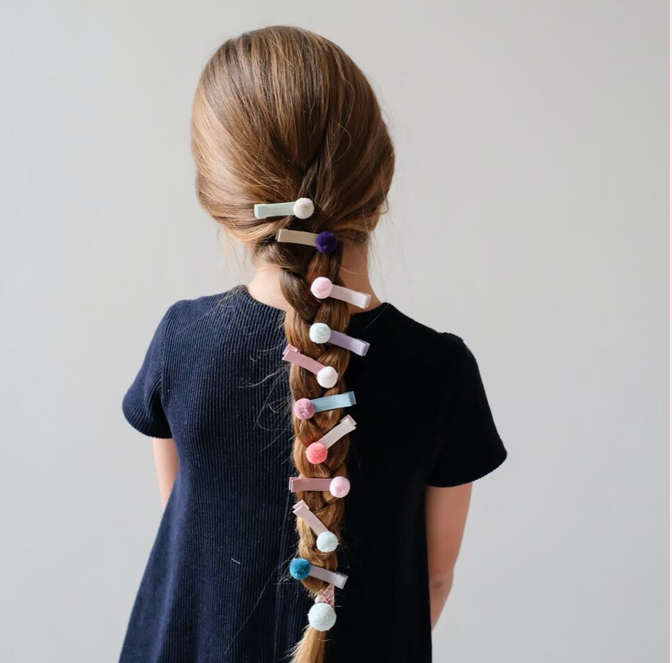 POLLY POM POM CLIPS_502055 23