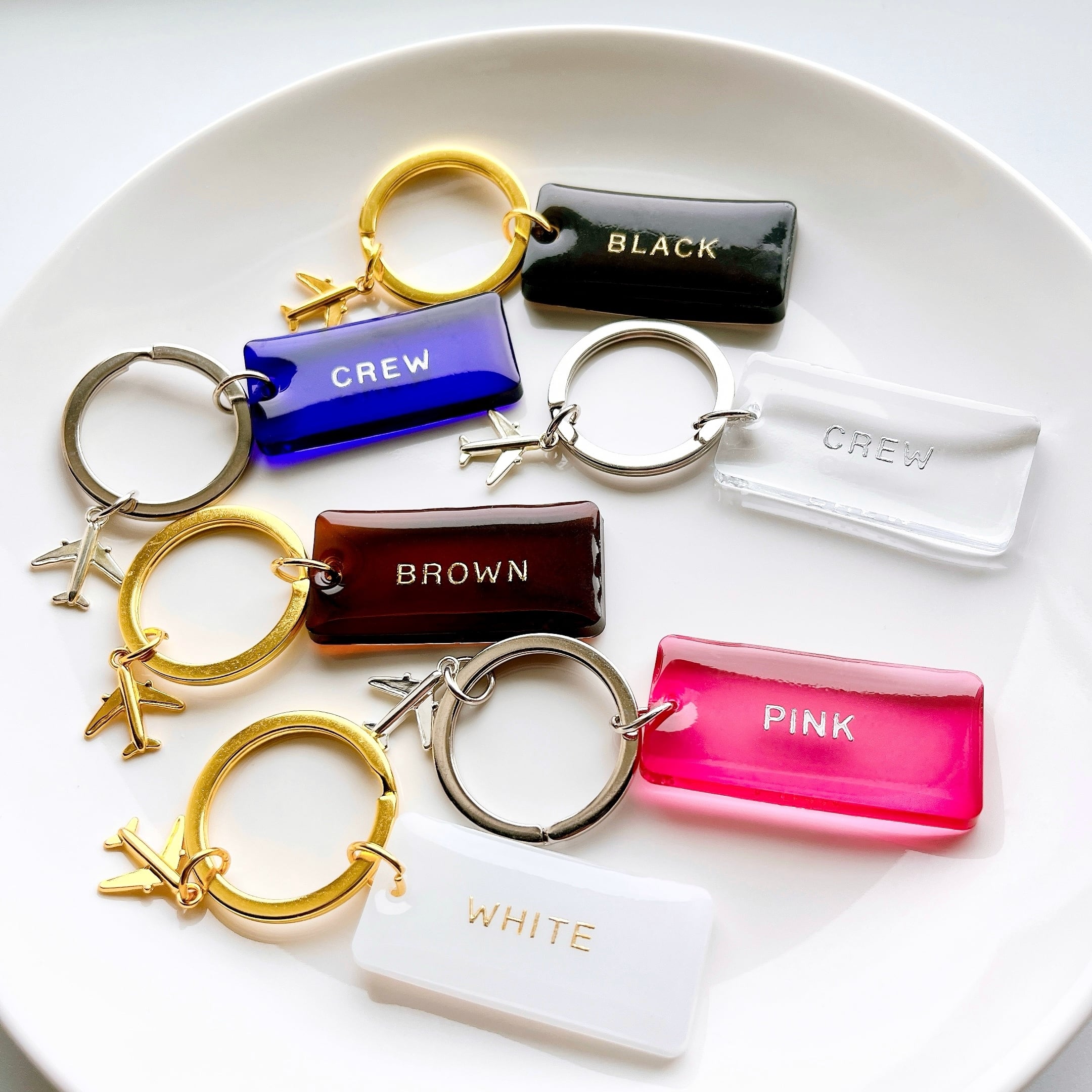 飛行機チャーム付きネームタグ クルータグ | アトリエNico