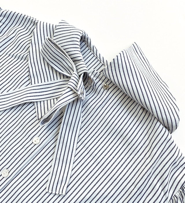 ボウタイW襟ストライプブラウス<Stripe>