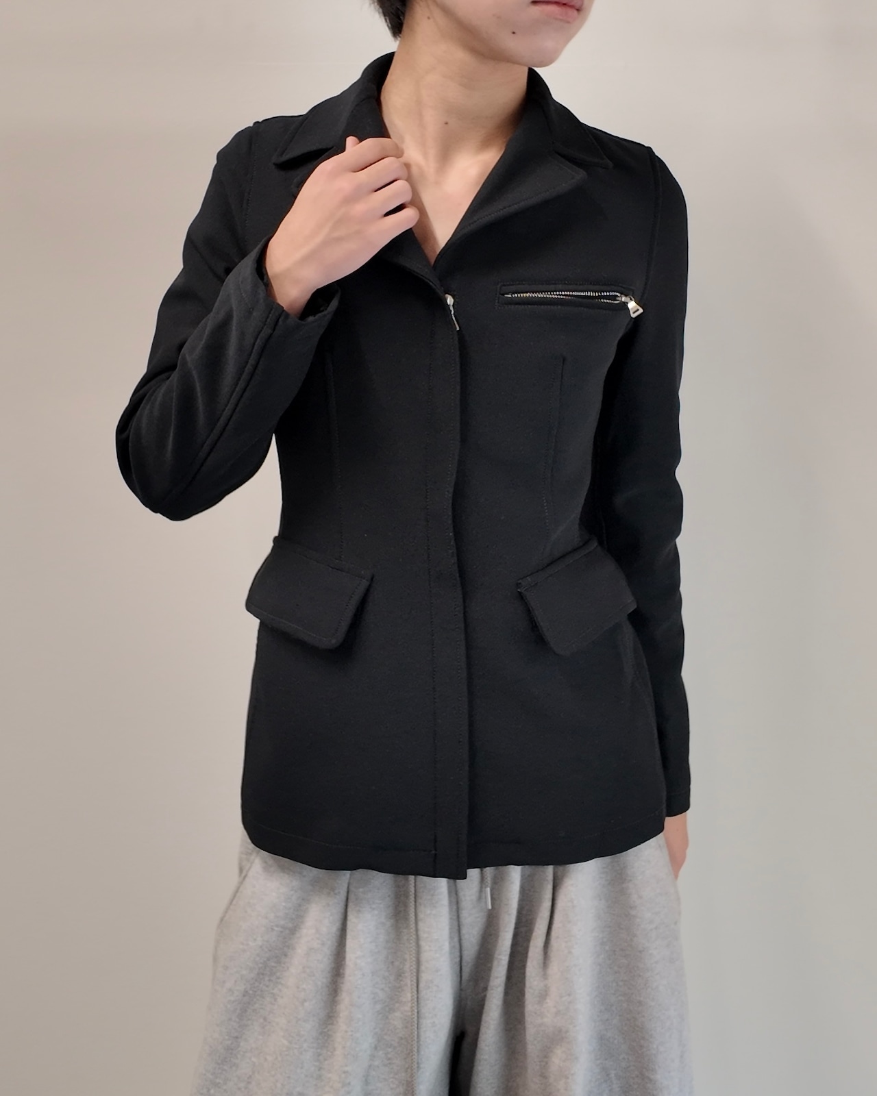 【PRADA】compact zip up blouson