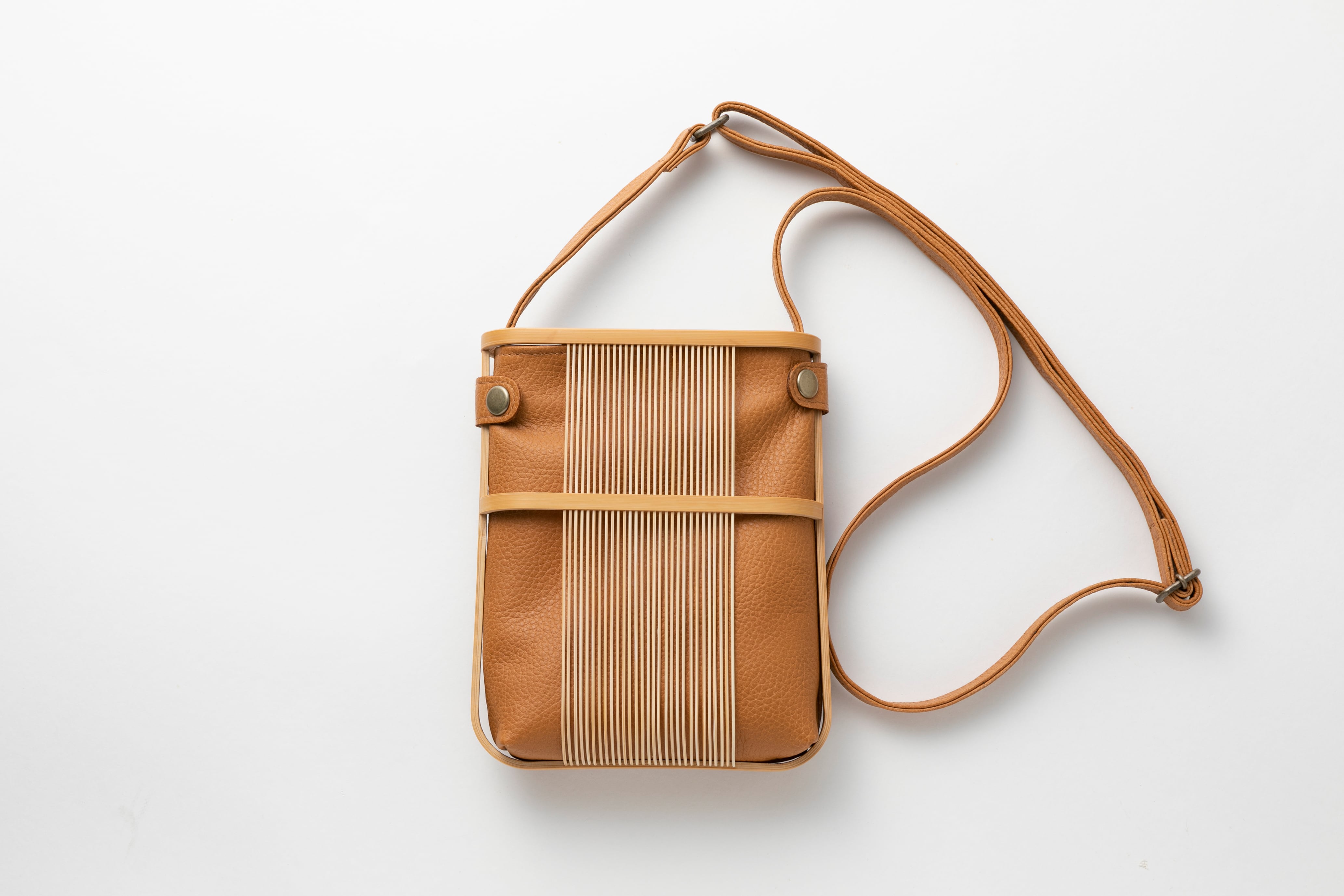 ❅*ॱ様 サコッシュ＊スマホポシェット＊コヤンイサムチョン ⑤マチ♡あり可愛いフォルム＊サコッシュポーチ/サコッシュ♡コヤン