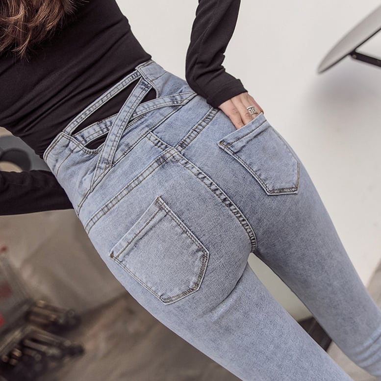 グレー スキニーデニム バックポケット付き グレー スキニーデニム バックポケット付き