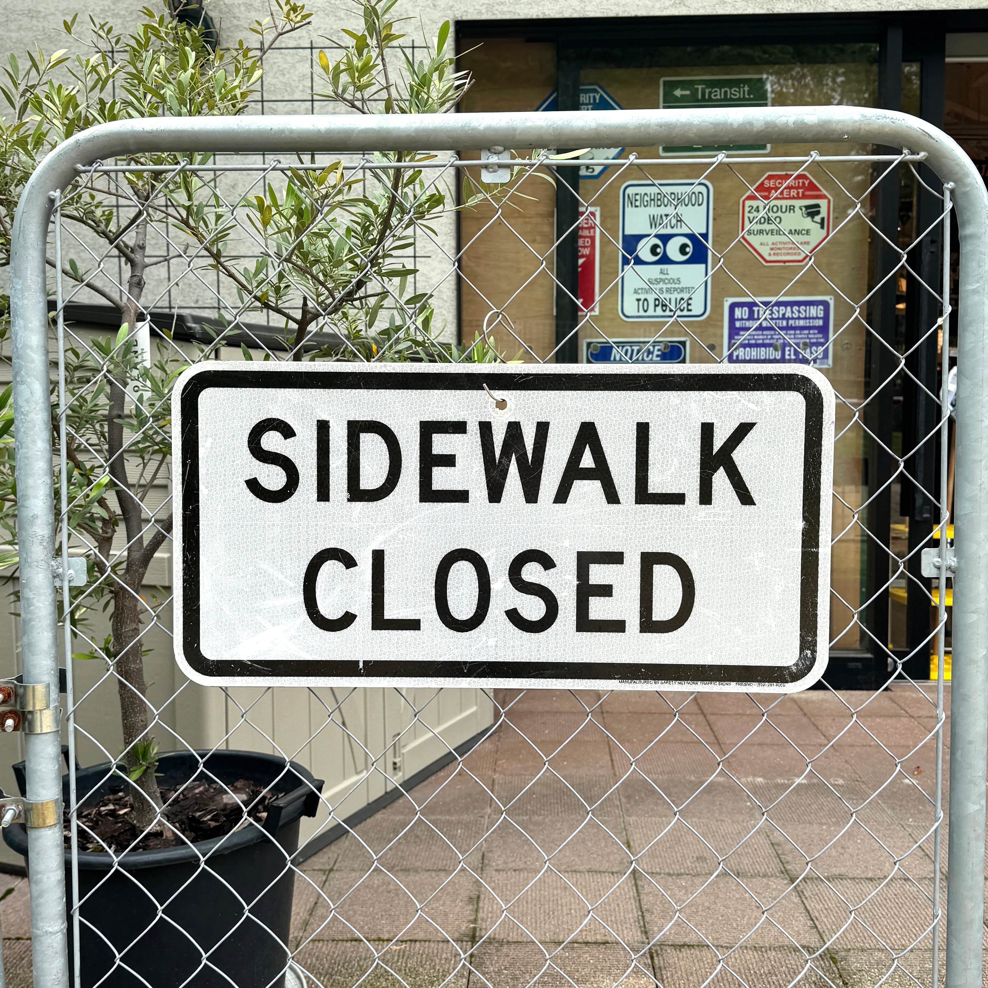 Vintage Sign 「SIDEWALK CLOSED」
