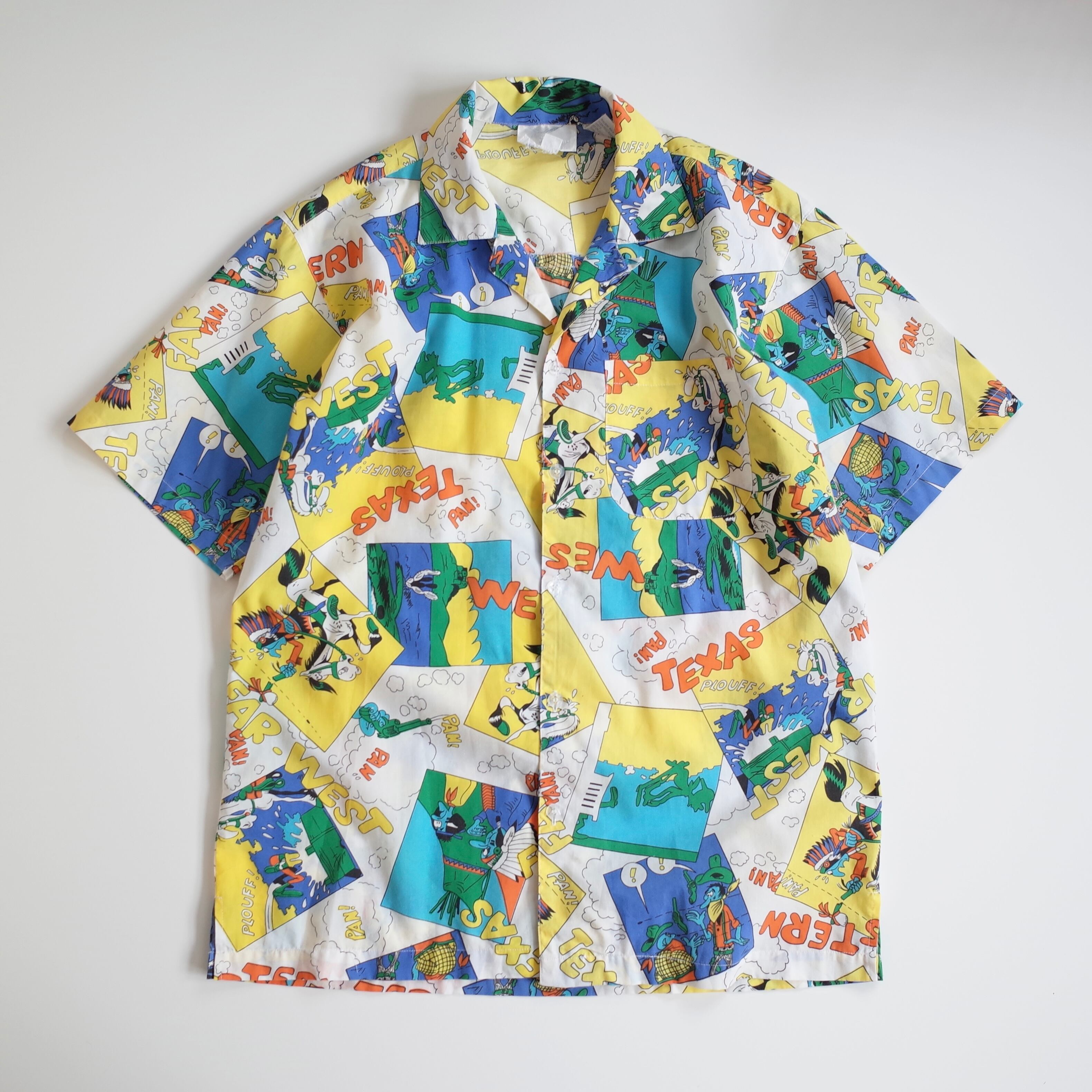 Open collar comic print S/S shirt