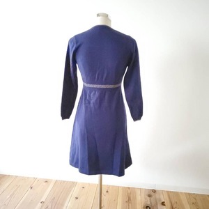 【新品・未使用】韓国ファッション　ネイビーワンピース　ニット生地　