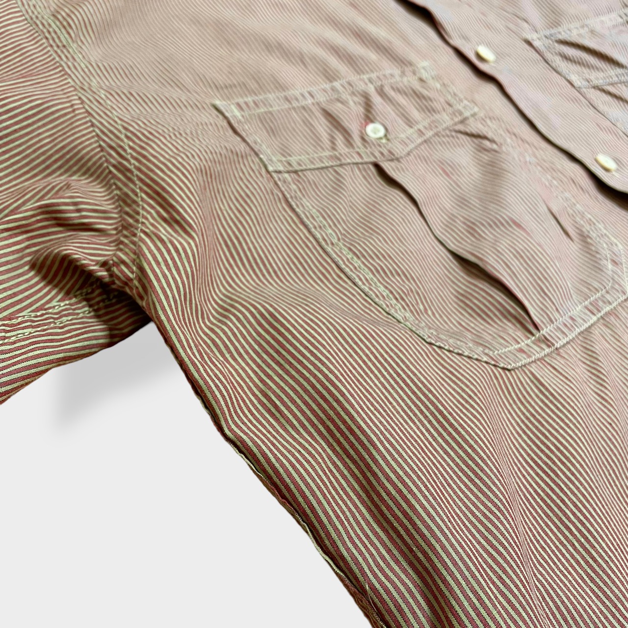 【Pooh】イタリア製 ストライプシャツ 長袖シャツ カジュアルシャツ 両胸ポケット L相当 ITALY EU古着 ヨーロッパ古着