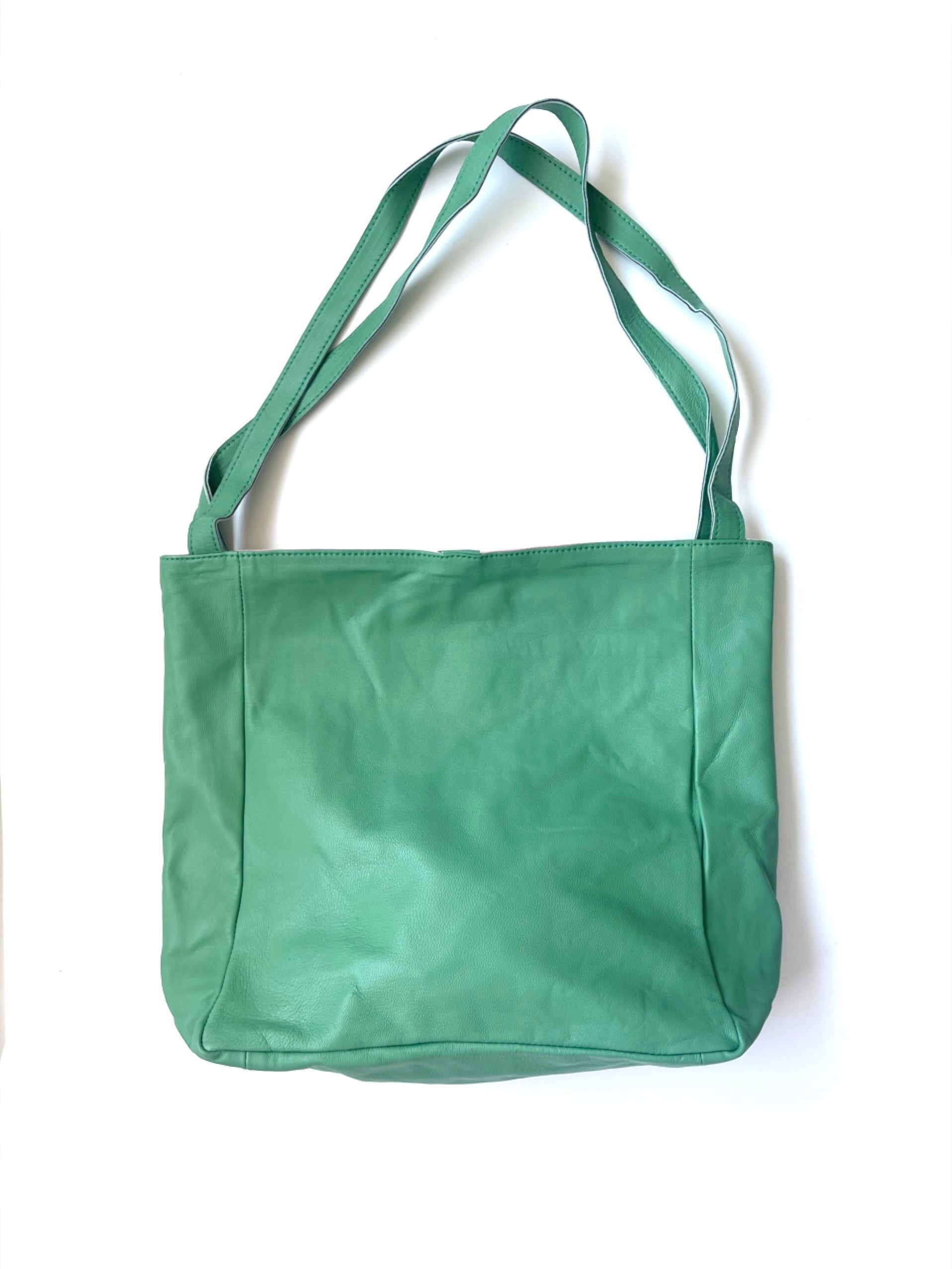 Lamb tote bag 〈green〉 | ayakawasaki 