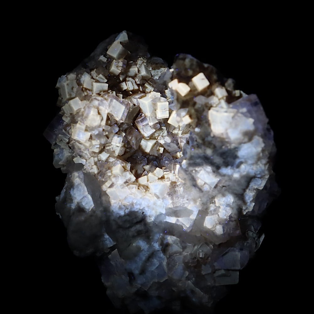 T945特価☆ブルーグレーフローライト キラキラキューブ結晶ジオード