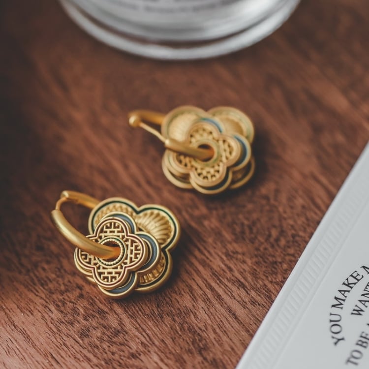 モダンチャイナ彩色フープピアス　4種から選択　YS00006