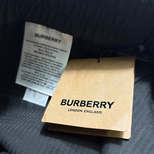 (nos) BURBERRY LONDON ENGLAND easy cargo slacks
