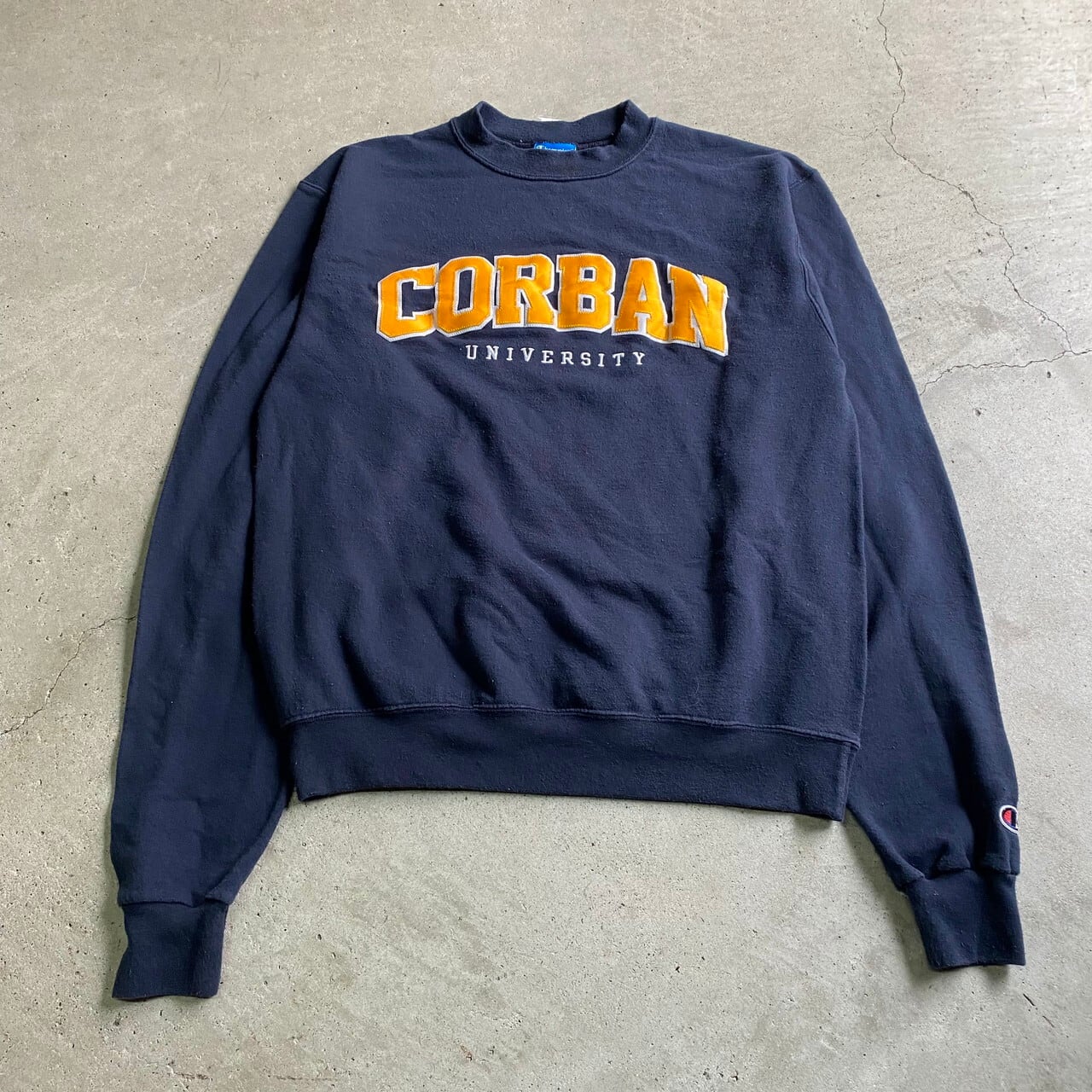 Champion チャンピオン カレッジロゴ ワッペン 刺繍 スウェットシャツ メンズM相当 レディースL相当 古着 プルオーバー ネイビー 紺色  レディース【スウェット】【CS2301-40】【SW20】【AN20】 | cave 古着屋【公式】古着通販サイト