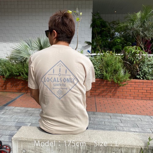 LOCALS ONLY Tee - Sand beige