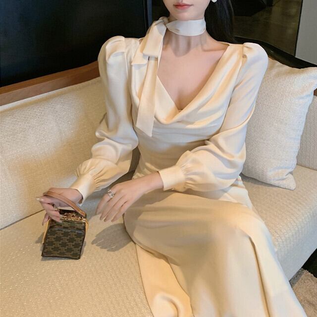 ワンピース レディース オケージョンワンピ 長袖 ロングワンピ パフスリーブ サテン リボン アプリコット パーティ 入学式 卒業式 謝恩会 S/M/L